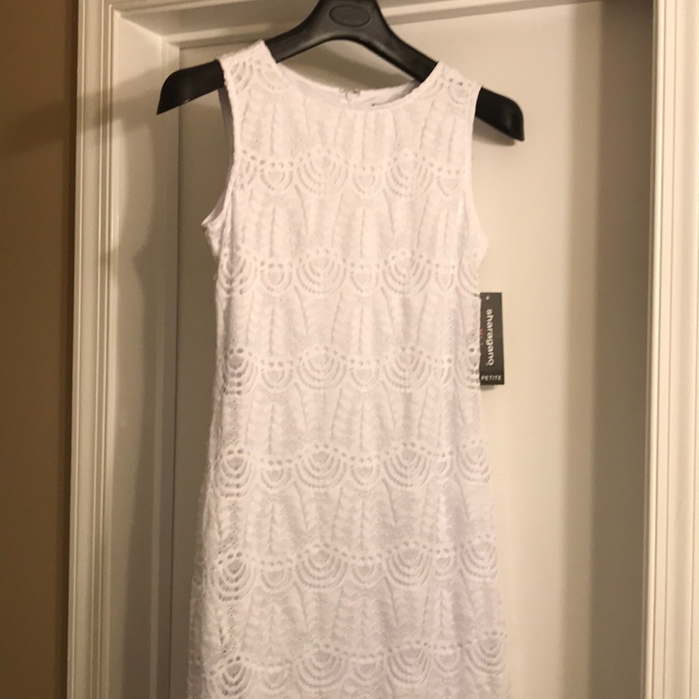 🆕 NWT! Beautiful white lace dress